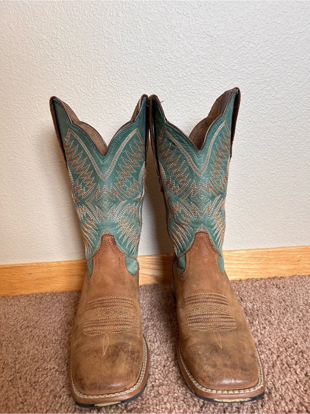 Ariat Odessa StretchFit cowgirl boots